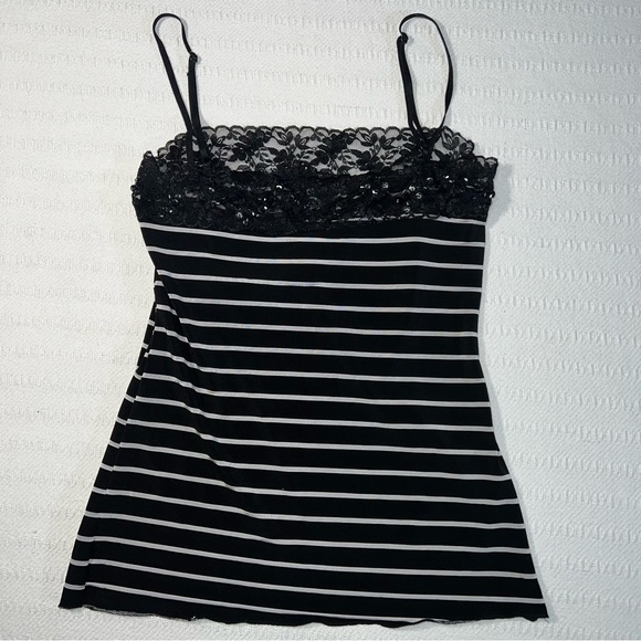 Womens Y2K Lace Trim Cami Tank Size L Fairy Grunge Coquette Whimsigoth - Picture 2 of 8